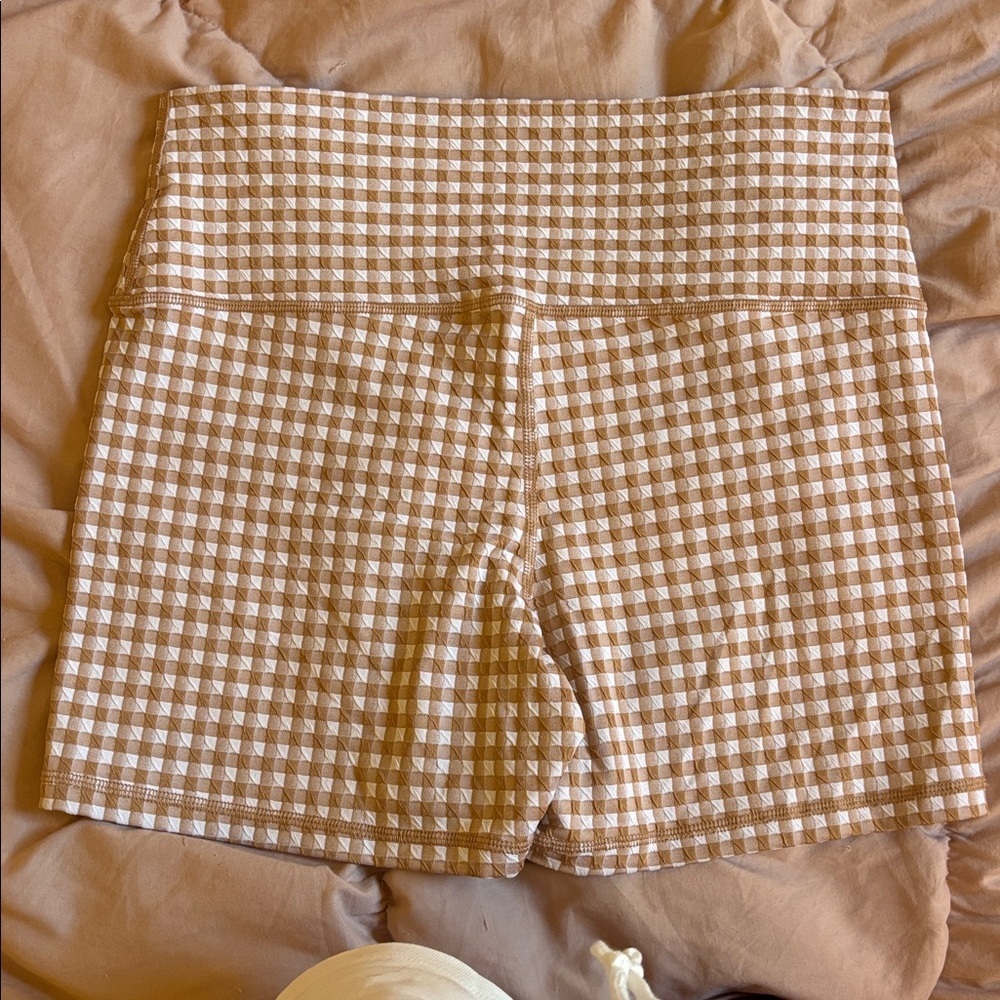 aerie Gingham High-Rise Bike Shorts - Beige & White - Picture 3 of 4